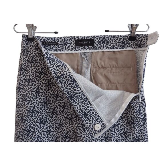 Talbots Crop Pants Sz 2 Navy & White Chatham - Picture 3 of 6